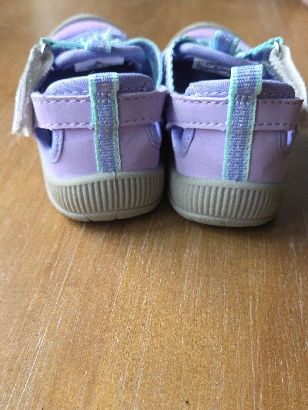 OshKosh B'gosh Bump Toe Sandal Waterproof Lilac Toddler 7 - Picture 4 of 9